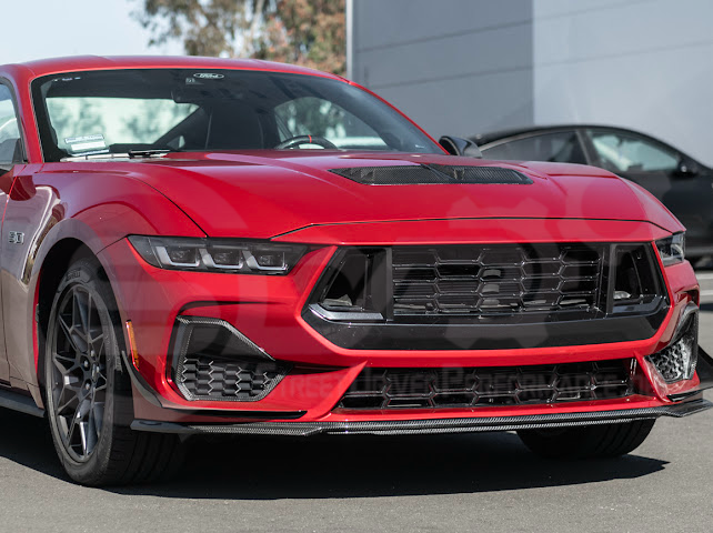 2024-UP FORD MUSTANG S650 | FRONT UPPER HOOD VENT INSERT