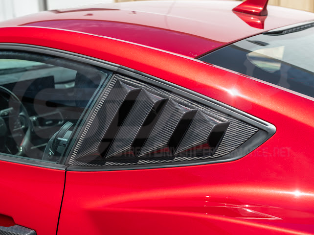 2024-UP FORD MUSTANG S650 | CARBON FIBER SIDE QUARTER WINDOW LOUVER SUN SHADE COVER