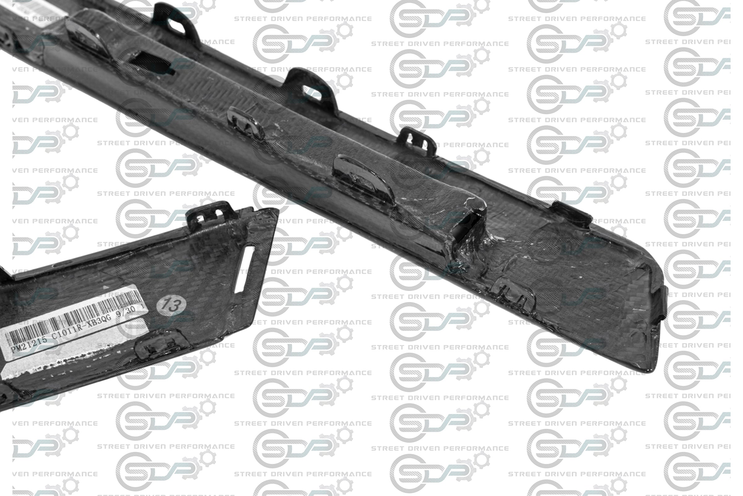 2009-2015 CTS-V V2 Coupe - Carbon Fiber Rear Bumper Inserts / Reflector Housings