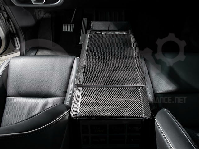 2024-Up Tesla Cybertruck | Interior DRY Carbon Fiber Rear Display Upper Cover