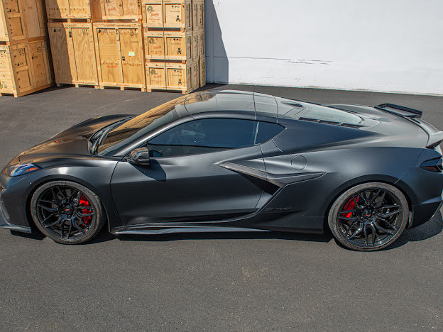 2020+ CORVETTE C8 Z06 / E-RAY |  CARBON FIBER DOOR HANDLE PAIR