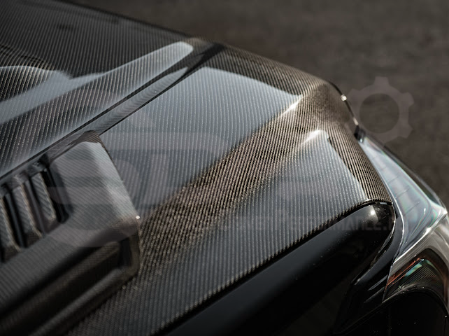 2022-UP TOYOTA TUNDRA | SDP CARBON FIBER FRONT VENTED HOOD WITH SIDE VENTS