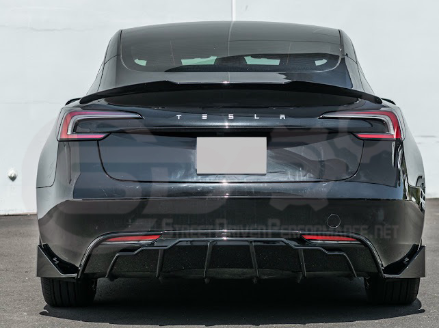 2024-UP TESLA MODEL 3 TRACK STYLE REAR BUMPER DIFFUSER