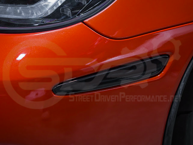 2005-2013 Chevrolet Corvette C6 | Amber Light LED Side Fender Markers Pair (Front and / or Rear) {Clear, Amber, Red, or Smoke Lenses}