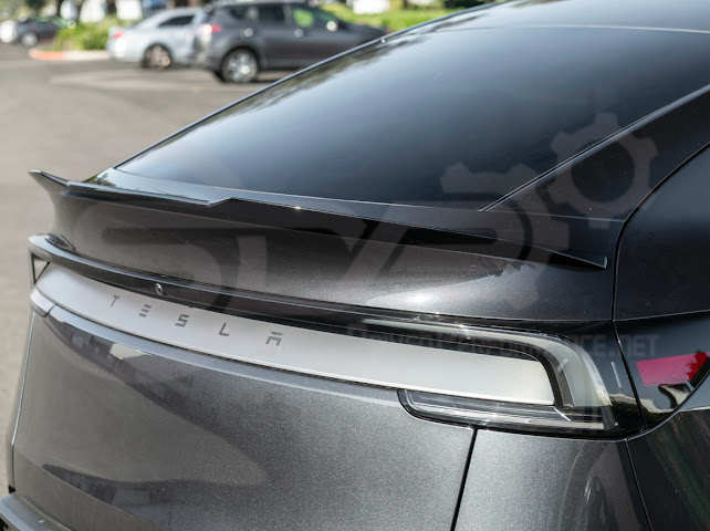 2025-UP TESLA MODEL Y | SDP TRACK STYLE GLOSS BLACK REAR TRUNK WING SPOILER