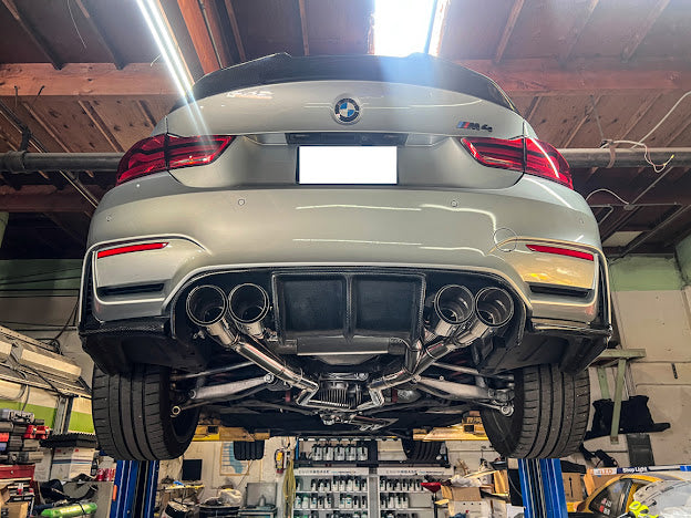 2014-2019 BMW F80 M3 & F82 / F83 M4 | MUFFLER AXLE BACK WITH RESONATED MID PIPE CAT BACK EXHAUST