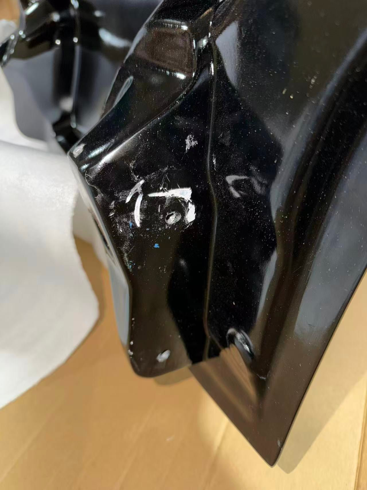 *IMPERFECTION / DISCOUNTED* 1997-2004 CHEVROLET CORVETTE C5 CARBON FIBER FRONT COWL HOOD