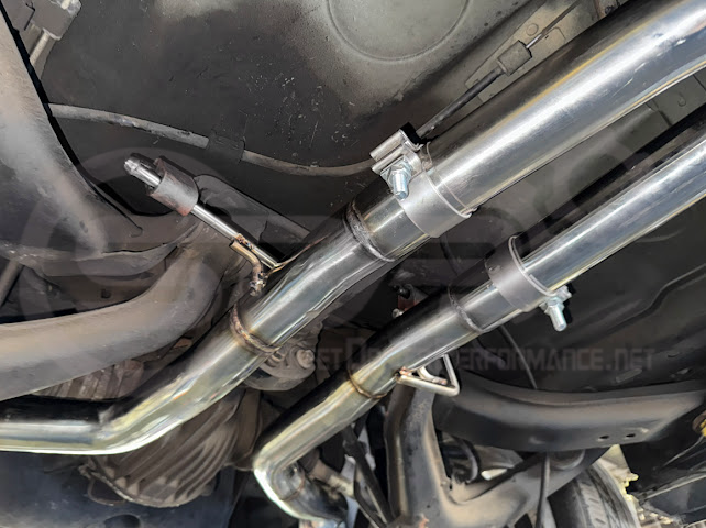 2005-2006 PONTIAC GTO | T-304 STRAIGHT-THROUGH CAT-BACK EXHAUST W/ 4" TIPS