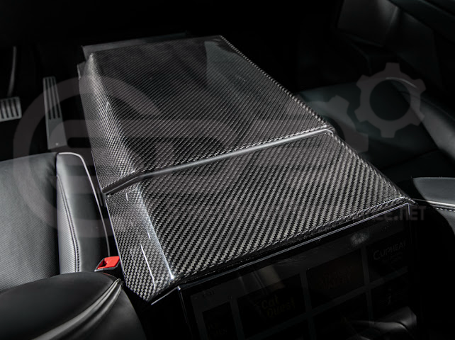 2024-Up Tesla Cybertruck | Interior DRY Carbon Fiber Armrest Trim Cover (Copy)