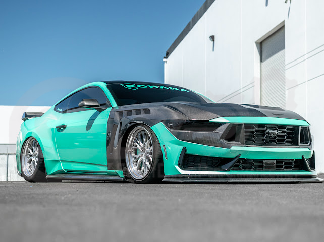 2024-Up Ford Mustang S650 Dark Horse | CARBON FIBER Front Upper Grille Insert Trim Pair