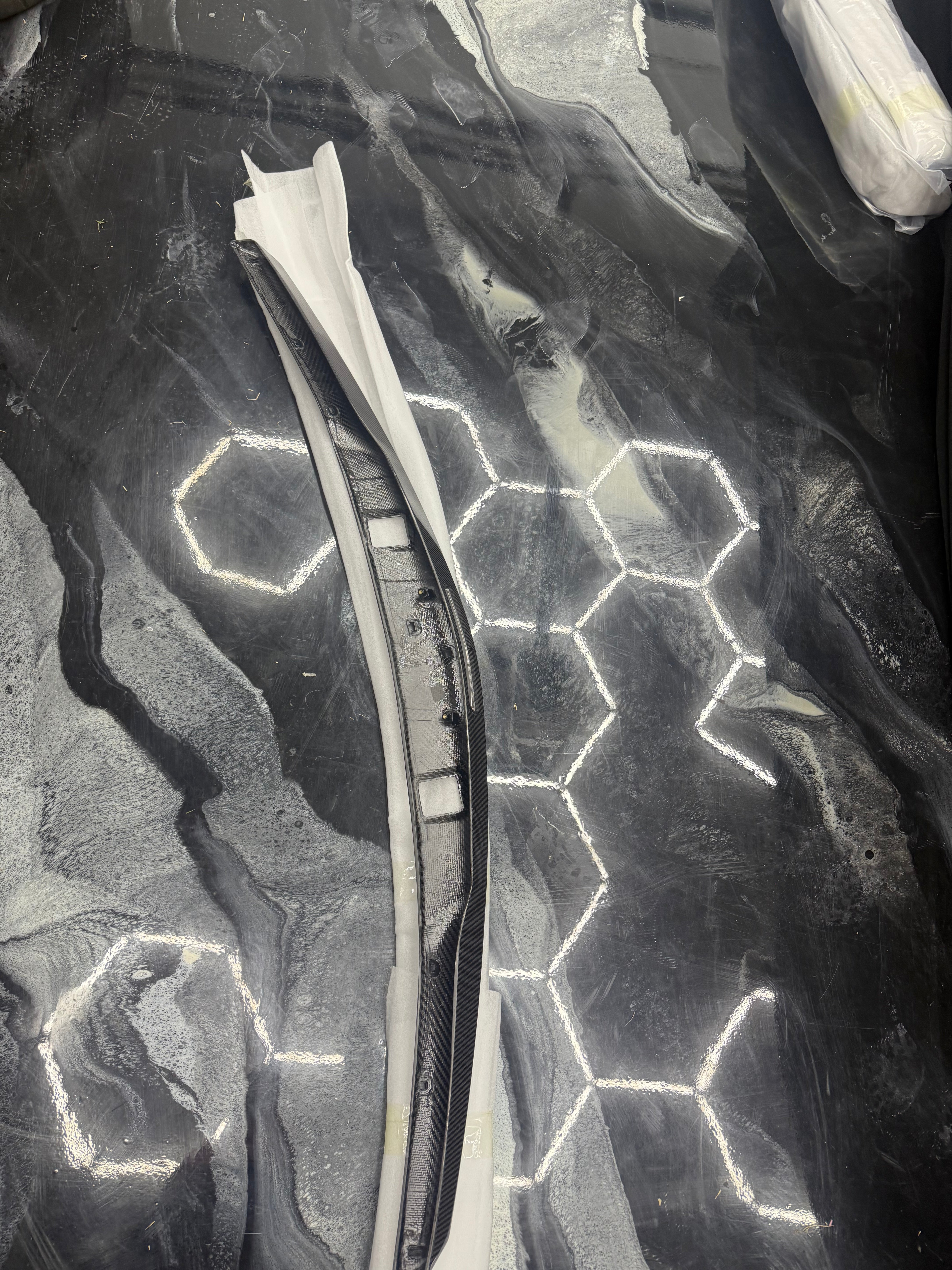 *BLEMISHED/ DISCOUNTED* 2016 - 2017 Chevrolet SS SDP Carbon Fiber Duckbill Rear Trunk Spoiler Chevy SS Wing