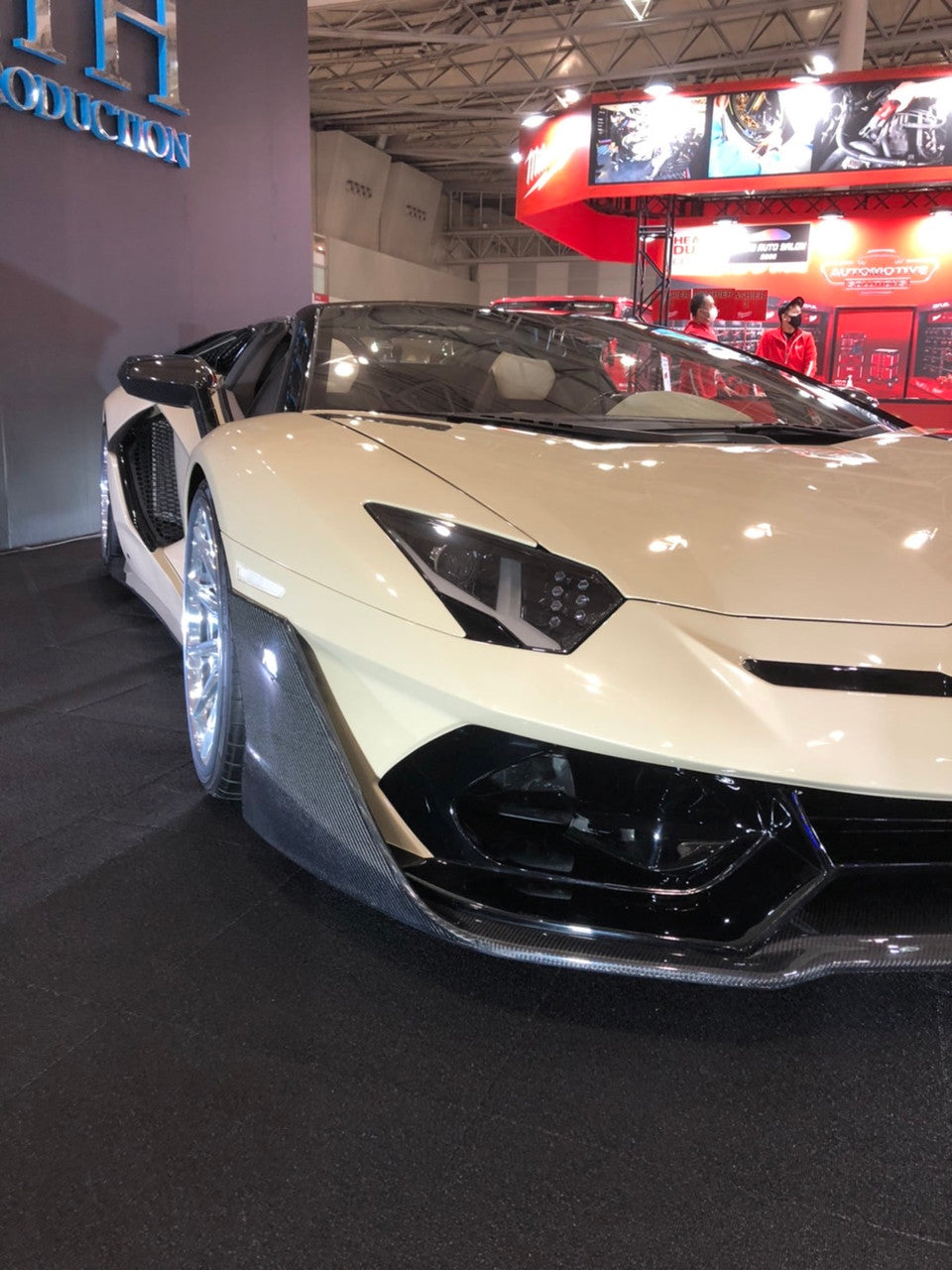 Premier4509 x EARTH Lamborghini Aventador Carbon Wide Body Kit