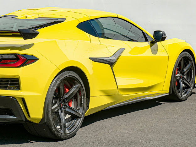 2020+ CHEVROLET CORVETTE C8 Z06 & E-RAY | MATTE BLACK XL EXTENDED FRONT SPLASH GUARD