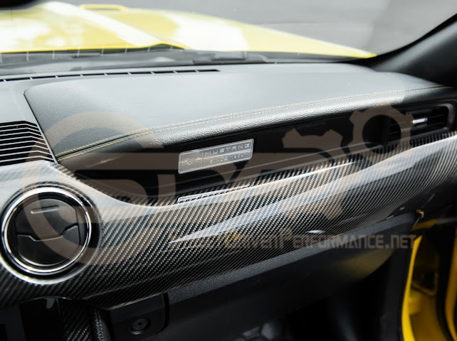 2015-2023 FORD MUSTANG S550 | CARBON FIBER DASHBOARD PANEL TRIM COVER