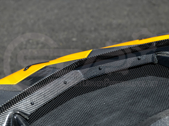 2020+ Corvette C8 | ZR1 Style Replica CARBON FIBER Front Hood