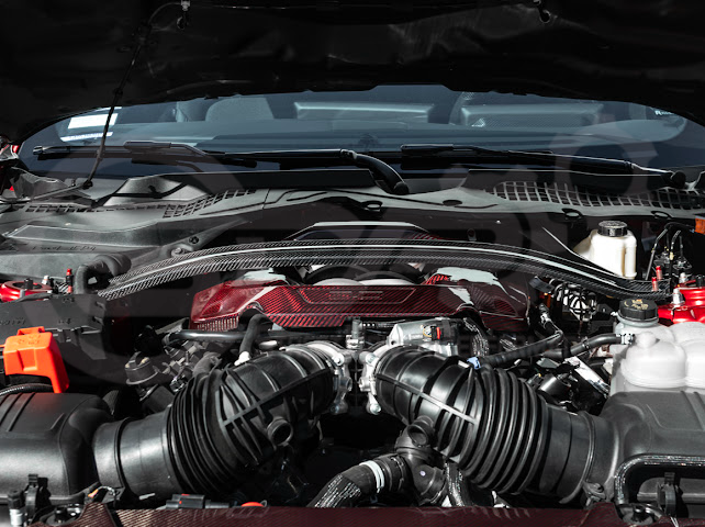 2024-Up Ford Mustang S650 | S650 Dark Horse Style CARBON FIBER Engine Strut Brace Balance Tower Bar