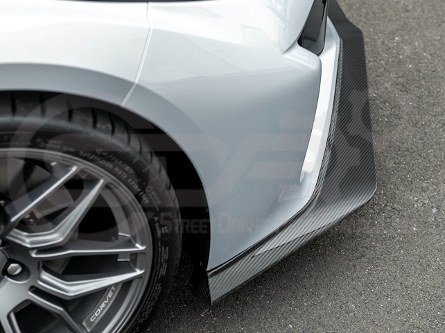 2023-UP CORVETTE C8 Z06 | Z07 STYLE EXTENDED ONE-PIECE FRONT LIP SPLITTER GROUND EFFECTS