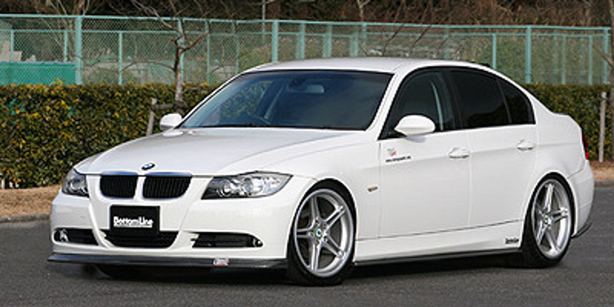 CHARGE SPEED 2005-2008 BMW E90 3-SERIES SEDAN BOTTOM LINE CARBON FULL LIP KIT
