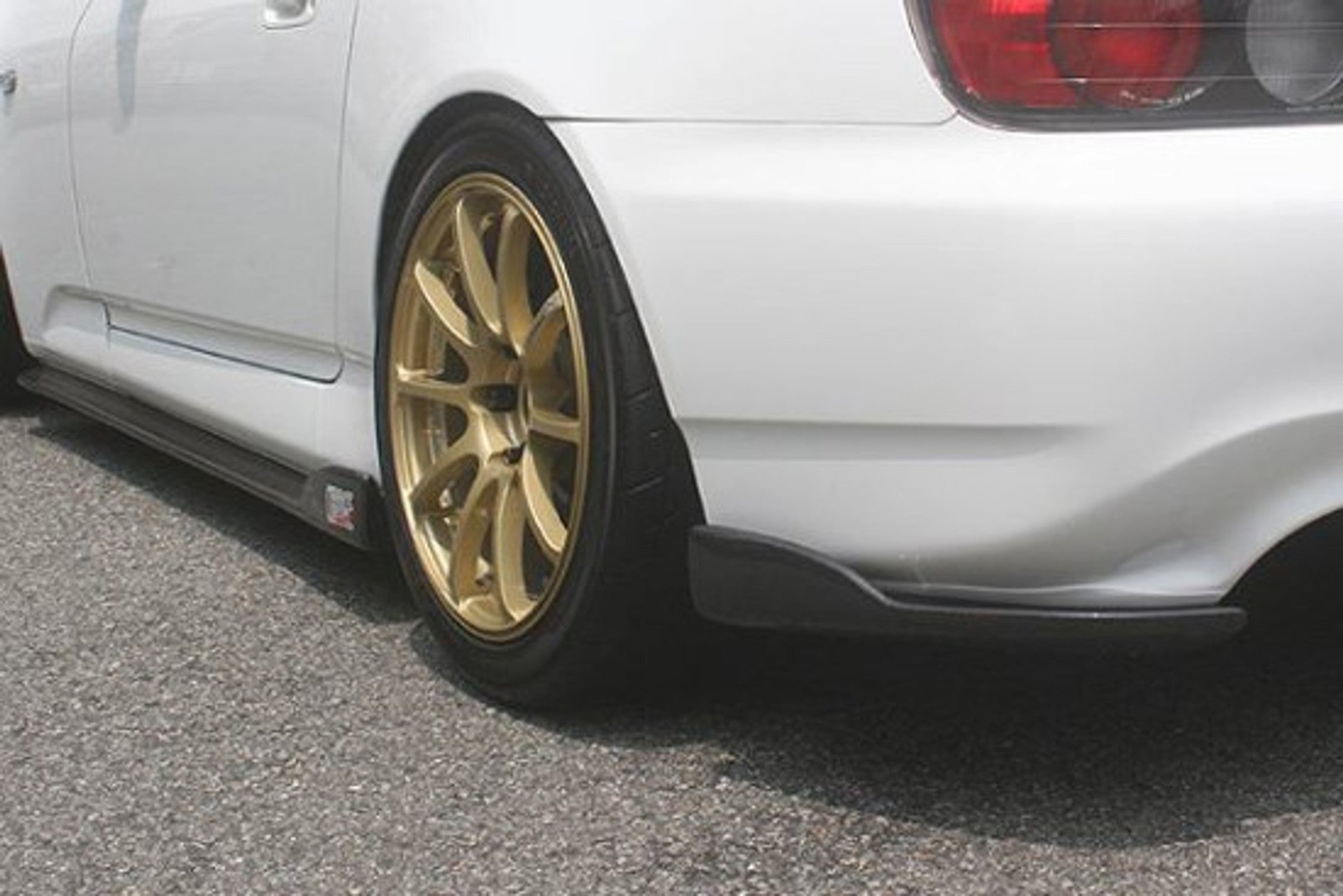 Charge Speed 2000-2004 Honda S2000 AP-1 Bottom Line Rear Caps Carbon