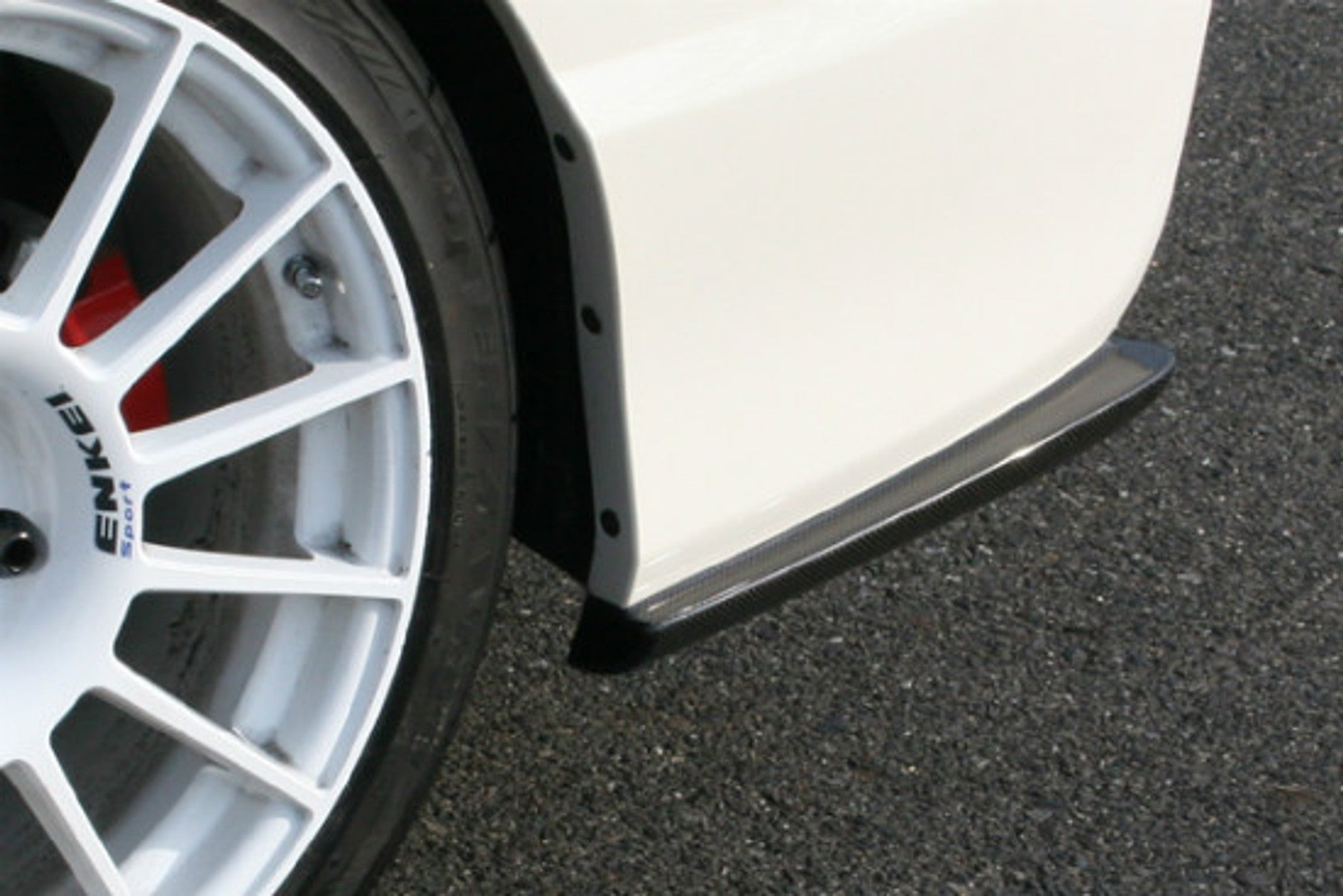 Charge Speed 2006-2010 Honda Civic FD2 Sedan JDM Front End/ 2006-2010 Acura CSX Bottom Line Carbon Rear Caps