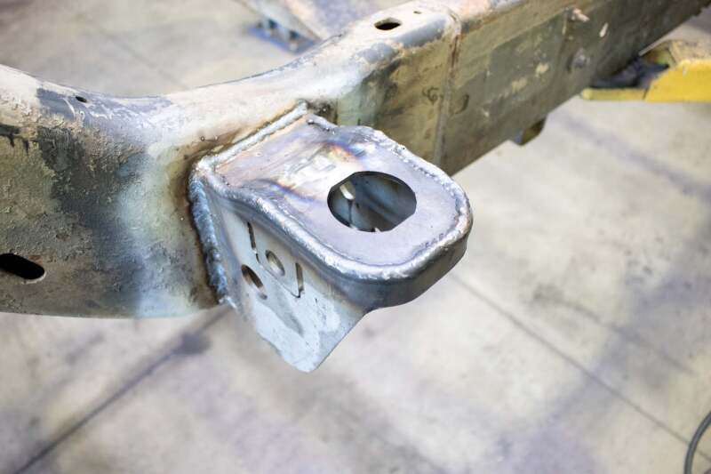 Rustbuster Front Cab Mount Left Side