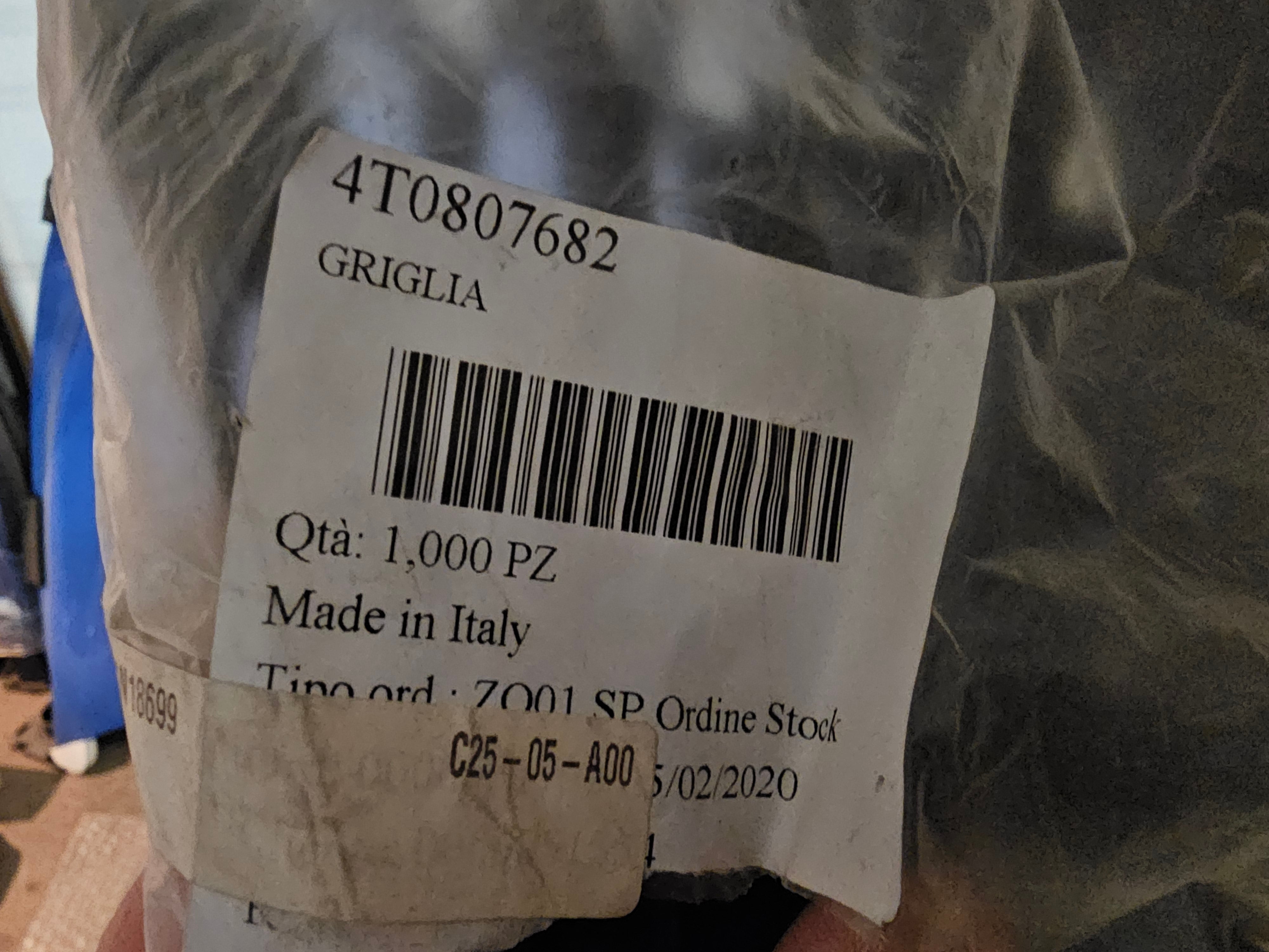 OPEN BOX - OEM Lamborghini Huracan Right Front Grill MPN 4T0807682