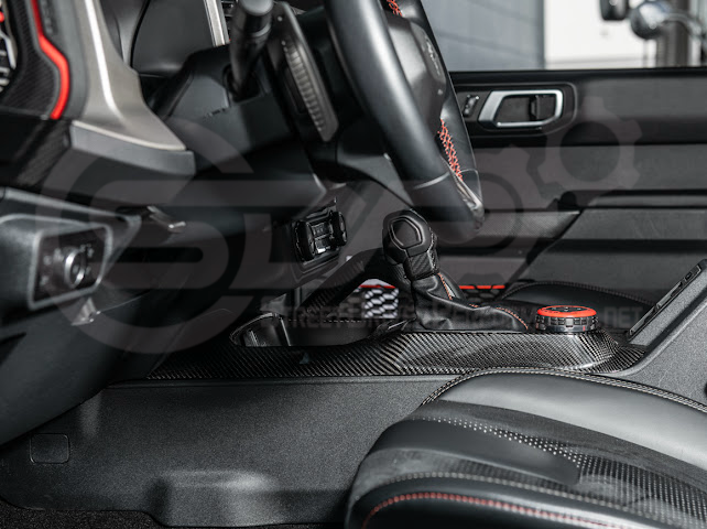 2021-UP FORD BRONCO CARBON FIBER GEAR SHIFT PANEL TRIM COVER