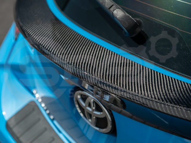 2019-UP TOYOTA GR COROLLA | JDM SDP PERFORMANCE STYLE CARBON FIBER REAR HATCH MID WING SPOILER