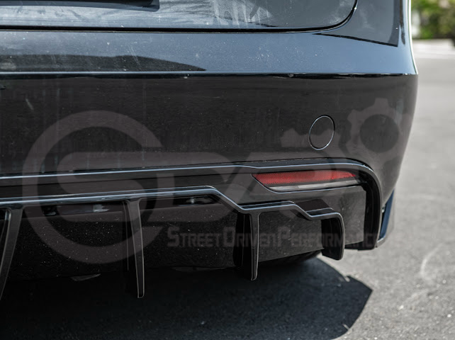 2024-UP TESLA MODEL 3 TRACK STYLE REAR BUMPER DIFFUSER