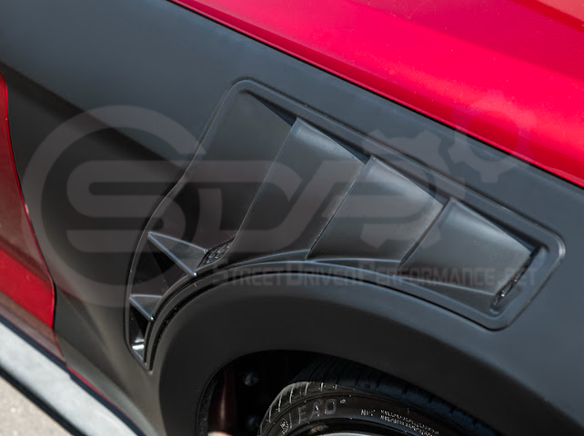 2015-2017 MUSTANG | GT500 KR STYLE FRONT VENTED FENDERS