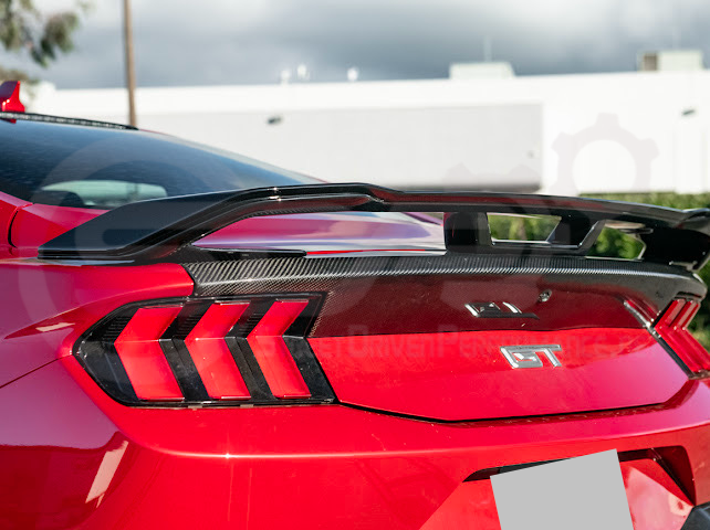 2024-UP FORD MUSTANG | DARKHORSE STYLE GLOSSY BLACK REAR TRUNK LID WING SPOILER