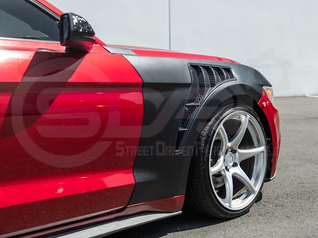 2015-2017 MUSTANG | GT500 KR STYLE FRONT VENTED FENDERS