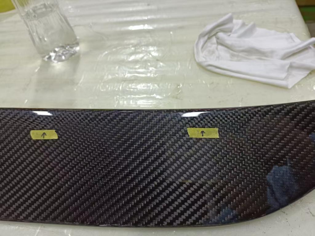 *BLEMISHED-DISCOUNTED* 2016+ CADILLAC CTS-V V3 | CARBON FIBER REAR DIFFUSER 3 PIECE