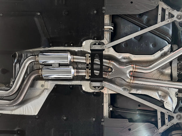 2014-2019 BMW F80 M3 & F82 / F83 M4 | MUFFLER AXLE BACK WITH RESONATED MID PIPE CAT BACK EXHAUST