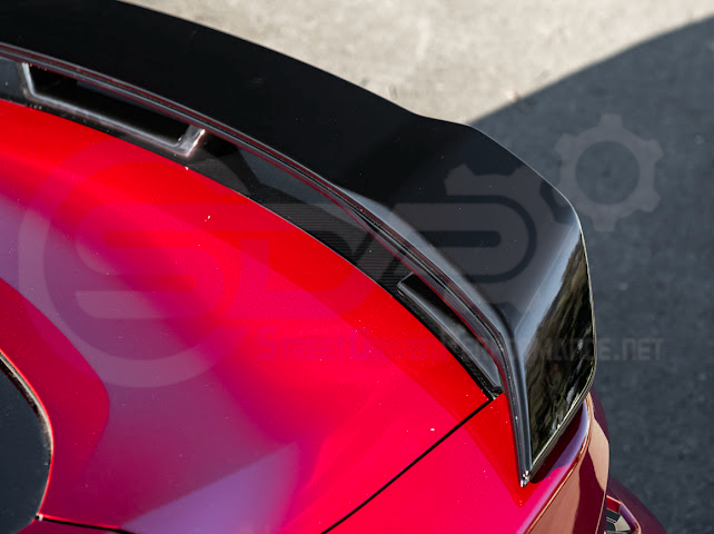 2024-UP FORD MUSTANG | DARKHORSE STYLE GLOSSY BLACK REAR TRUNK LID WING SPOILER