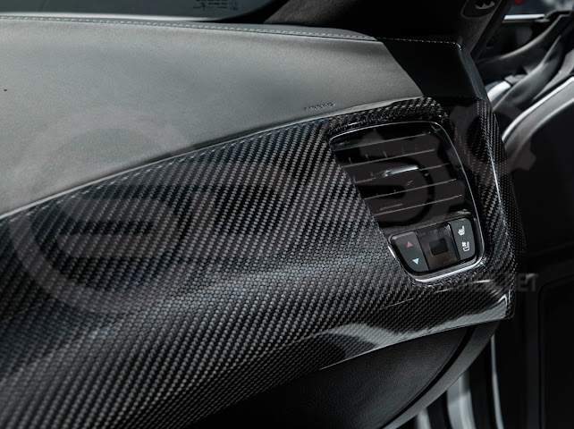 2014-2019 CHEVROLET CORVETTE C7 | DRY CARBON FIBER PASSENGER SIDE DASHBOARD AIR DUCT VENT PANEL COVER