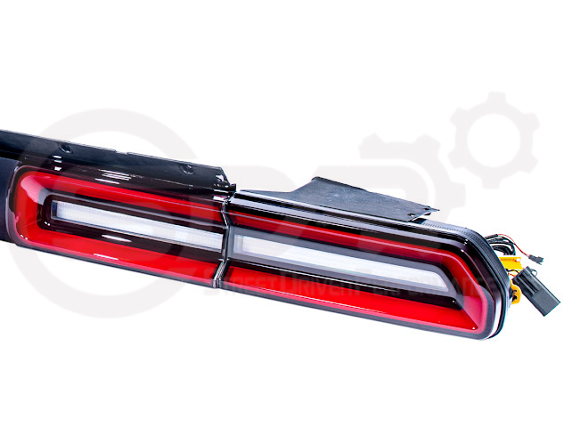 2008-2014 DODGE CHALLENGER | FACELIFTED SEQUENTIAL SIGNAL LED CLEA REAR TAILLIGHTS (PAIR)