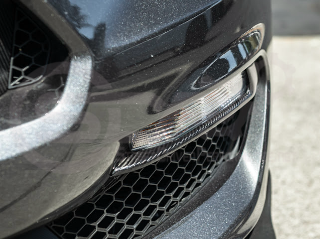 2015-2020 FORD MUSTANG SHELBY GT350 | FRONT FOG LIGHT EYEBROW TRIM COVER