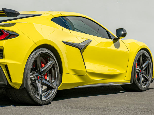 2020+ CHEVROLET CORVETTE C8 Z06 & E-RAY | MATTE BLACK XL EXTENDED FRONT SPLASH GUARD