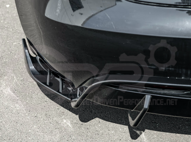 2024-UP TESLA MODEL 3 REAR BUMPER DIFFUSER