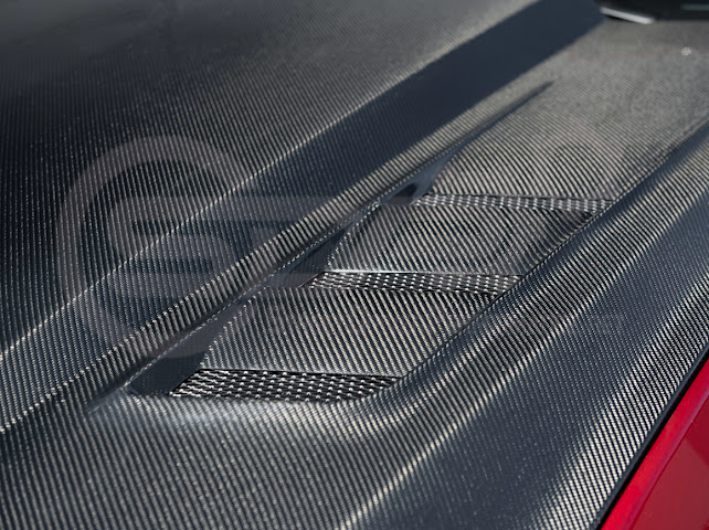 2024-Up Ford Mustang S650 | Terminator Style CARBON FIBER Front Vented Hood