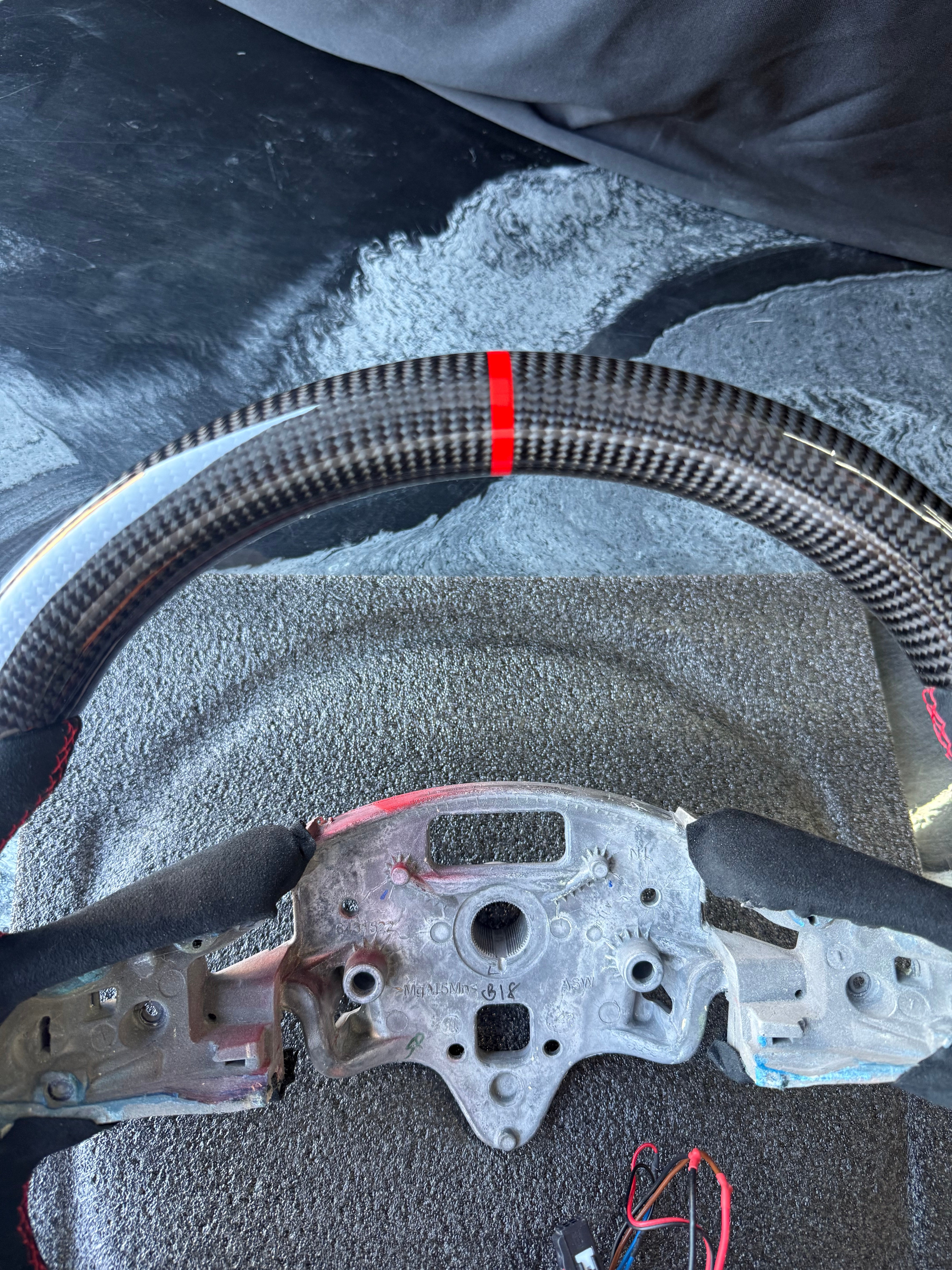2020 - 2024+ Cadillac CT4-V Blackwing / CT5-V Blackwing - Heated Carbon Fiber Steering Wheel