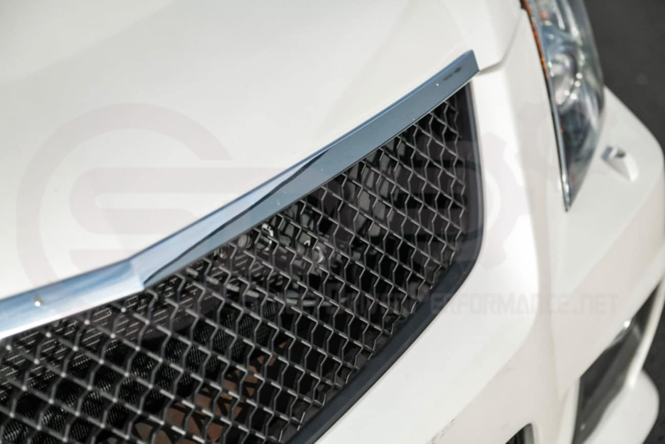 2009-2015 CTS-V V2 -  Black front grilles set (blank no emblem)