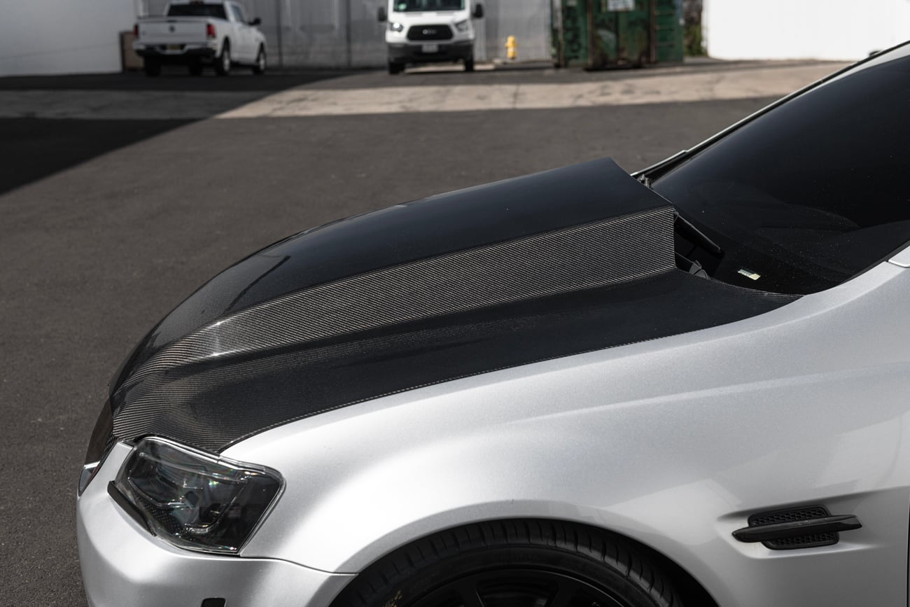 2008-2009 PONTIAC G8 CARBON FIBER FRONT COWL HOOD