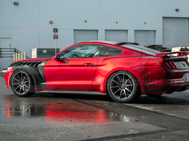2015-2017 FORD MUSTANG S550 | GTD STYLE PRIMED BLACK FRONT SIDE VENTED FENDERS