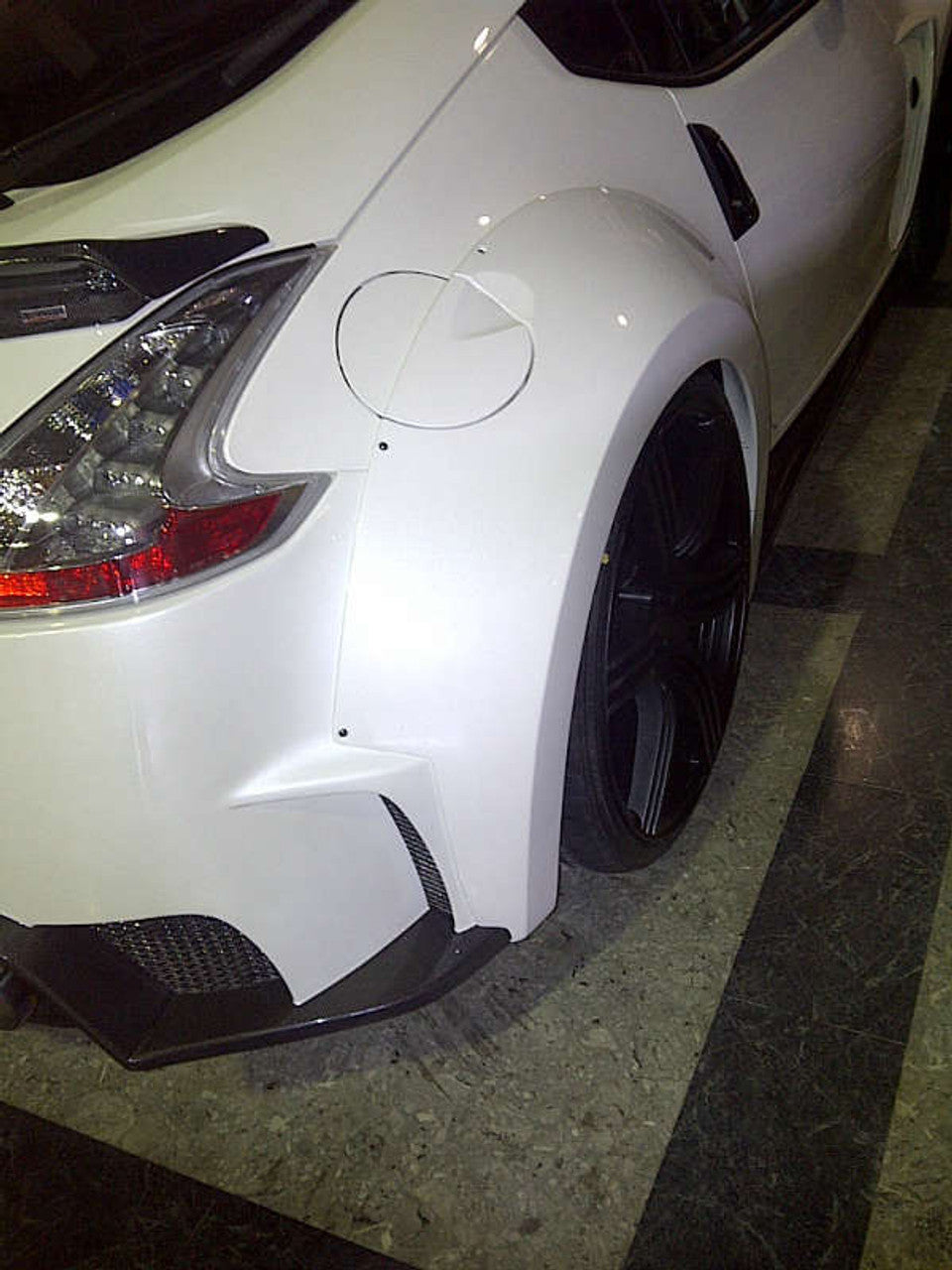 VeilSide 2009-2023 Nissan 370Z Ver. III Model Complete Wide Body (Japanese FRP) (Side Skirts Does Not Fit Nismo Model)