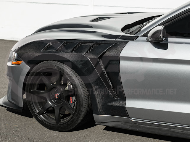 2018-2023 FORD MUSTANG S550 | GTD STYLE FRONT SIDE VENTED FENDERS (CARBON FIBER OR PRIMED BLACK)