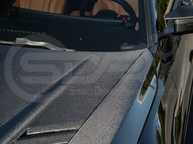 2023-Up BMW G87 M2 | V Style CARBON FIBER Front Vented Heat Extraction Hood