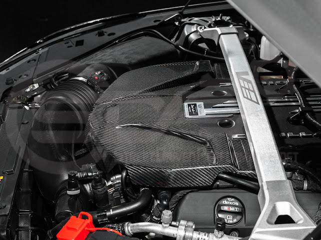 2022-UP CADILLAC CT5-V BLACKWING | DRY CARBON FIBER REPLACEMENT FRONT ENGINE COVER