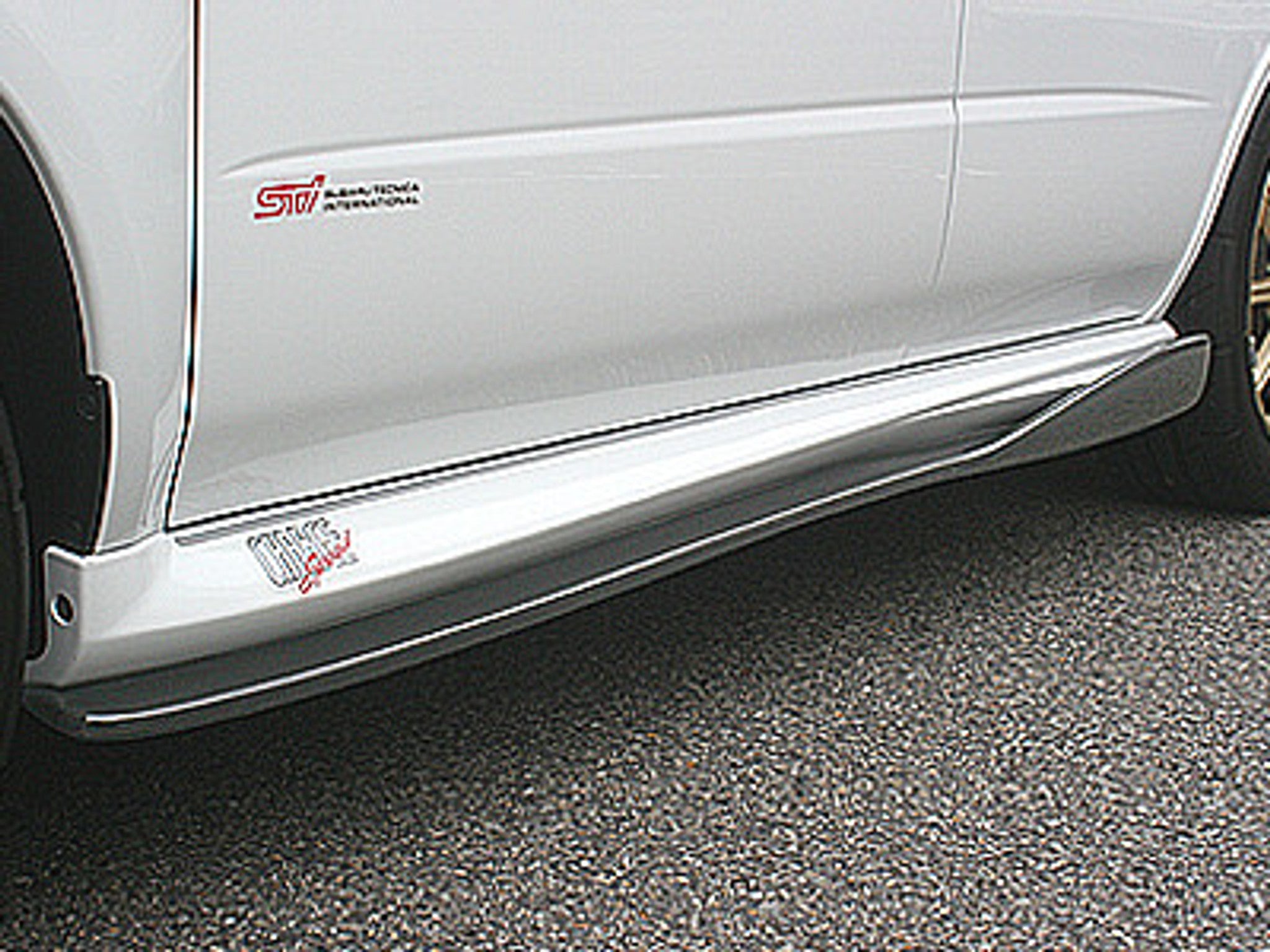 Charge Speed 2006-2007 Subaru WRX GD-F Bottom Lines FRP Full Lip Kit Type-2 for STi